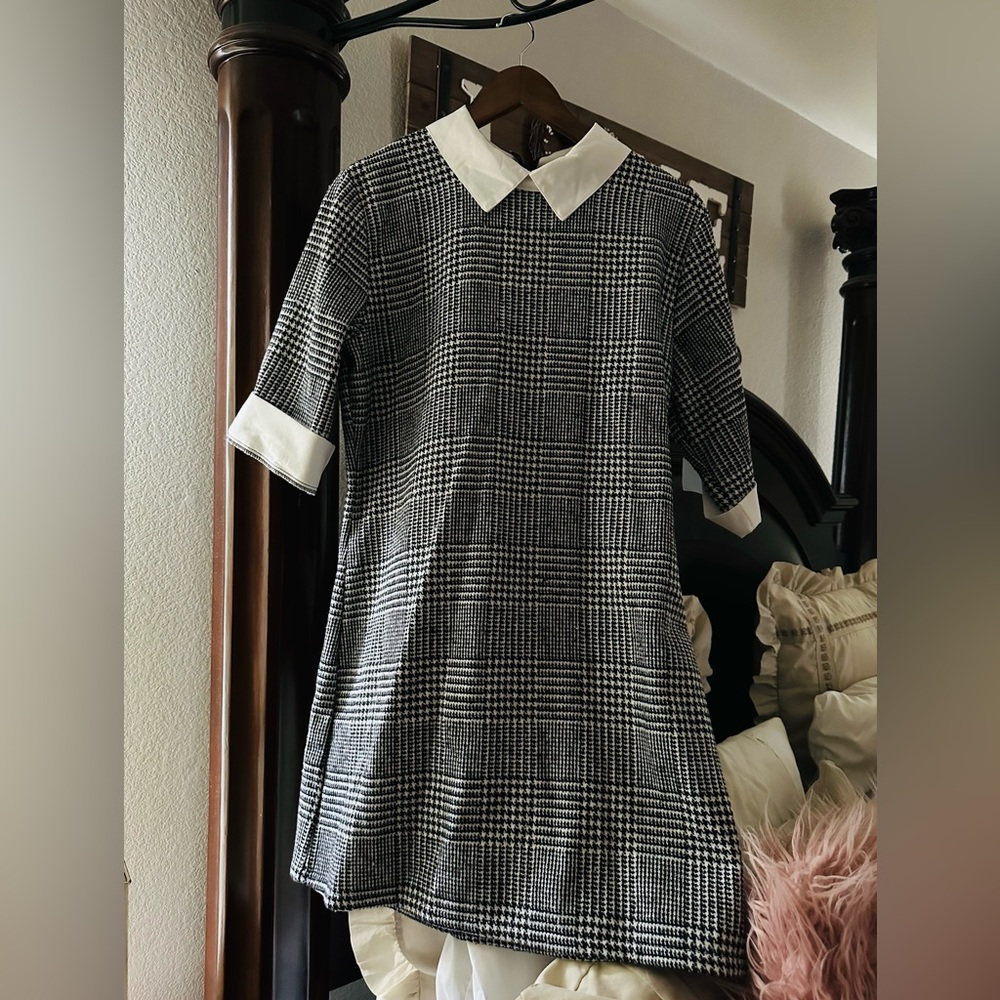 Women’s dress